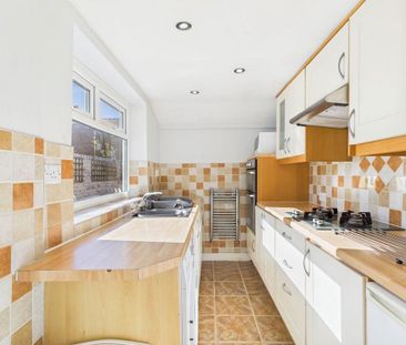 2 bedroom terraced house to rent - Photo 6