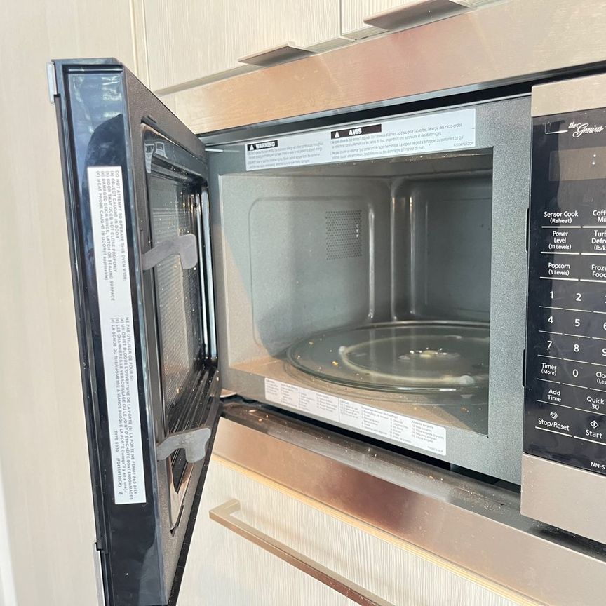 For Lease - 115 Blue Jays Way Unit# 3211, Toronto, Ontario - Photo 1