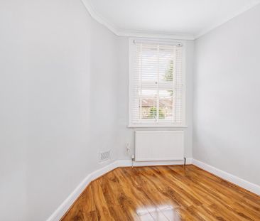 2 bedroom terraced house to rent - Photo 6