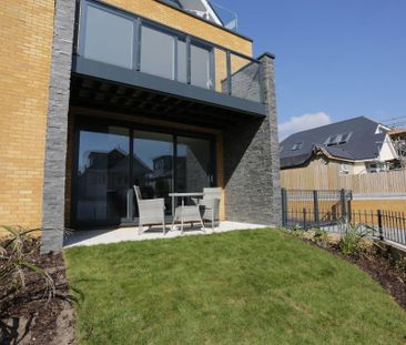 2 bedroom ground floor flat to rent - Photo 3