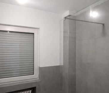 Pronájem bytu 2+1 • 74 m² bez realitky, Severní Porýní-Vestfálsko - Photo 4