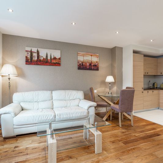 Wyckham Point, Dundrum, Dublin 16, D16 WV83 - Photo 1