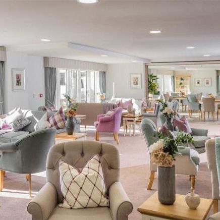 2 bedroom retirement property to rent - Photo 1