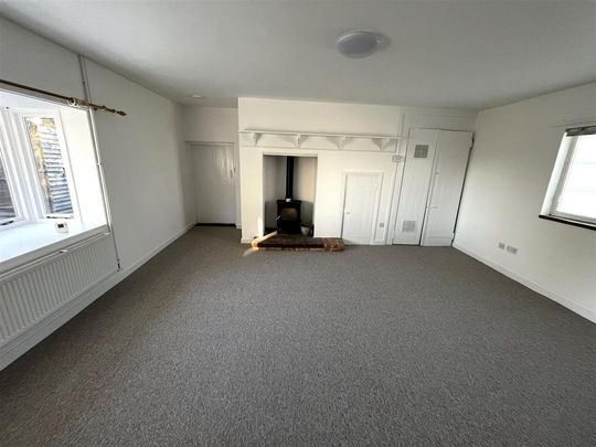 2 bedroom cottage to rent - Photo 1