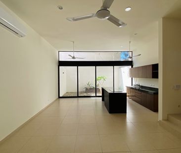 Townhouse de 2 recámaras, en privada. - Photo 1