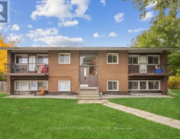 1 - 2350 QUEENSWAY DRIVE | 1 - 2350 QUEENSWAY DRIVE, Burlington - Photo 1