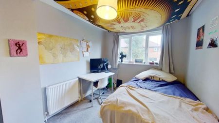 5 bedroom terraced house to rent - Photo 4