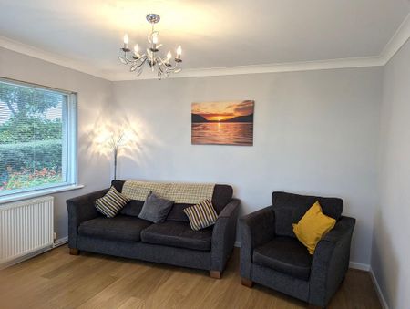 3 bedroom bungalow to rent - Photo 2