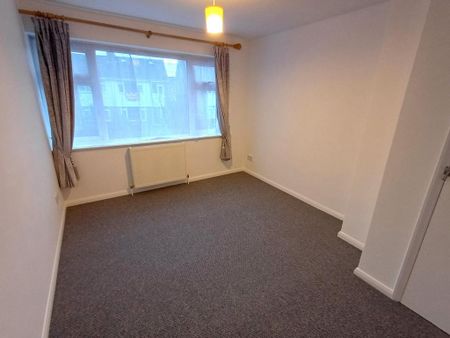 3 bedroom terraced house to rent - Photo 4