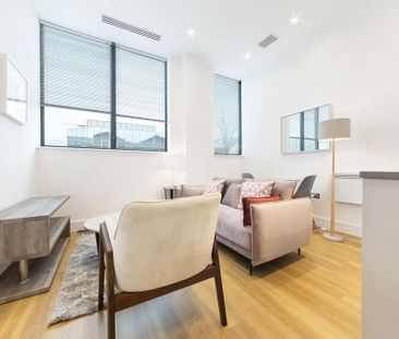 1 bedroom flat to rent - Photo 2