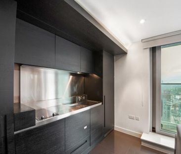 Studio Flat, Pan Peninsula Square, E14 - Photo 5