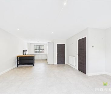 3 bedroom terraced house to rent - Photo 6