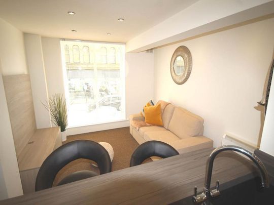 1 bedroom flat to rent - Photo 1