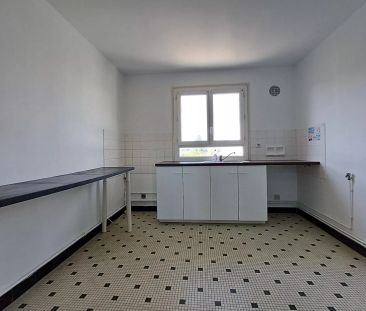 Appartement Tours 2 pièce(s) 68.32 m2 - Photo 3