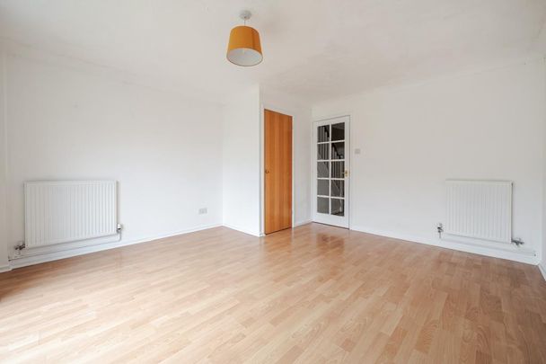 2 bedroom semi-detached house to rent - Photo 1