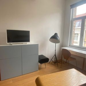 Studio meublé Vieux Lille 1 pièce(s) - Photo 2