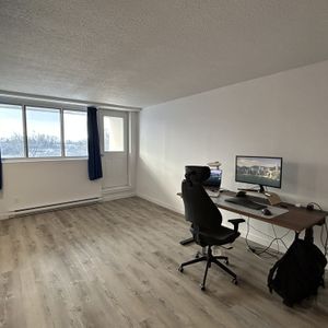 Apartement Pour Transfert à Rabais! - Photo 3