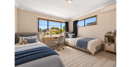 Spacious Highset Home with Versatile Living in MSHS catchment - Photo 5