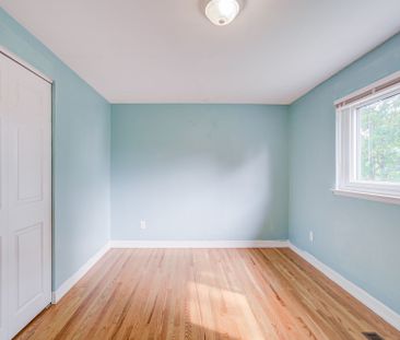 For Lease - 1403 Glen Rutley Circle, Mississauga, Ontario - Photo 5