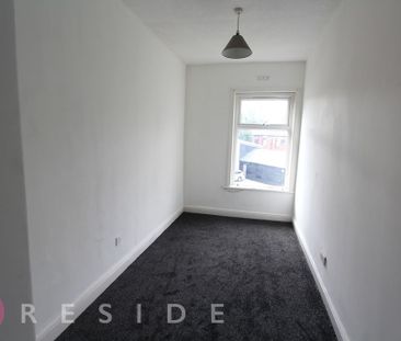 Charlotte Street, Buersil, Rochdale - Photo 2