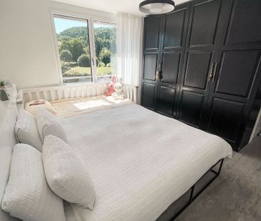 Stilvoll möblierte 4.5-Zimmer-Wohnung mit Balkon in Büren an der Aare - Photo 5