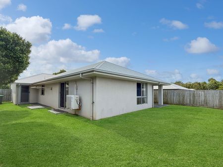 Peregian Springs - 4 Bedroom Family Home - Photo 4