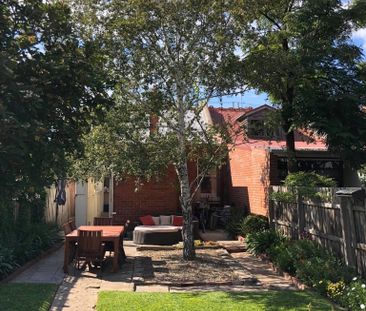 St Kilda East - Photo 5