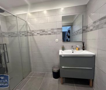Location Appartement 3 pièces 79m² MONTESQUIEU 82200 - Photo 6