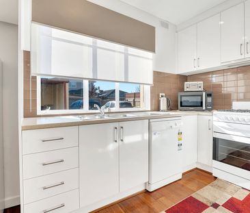 3/36 May Street, Preston VIC 3072 - Photo 1