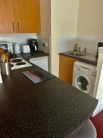 Studio to rent - Photo 5