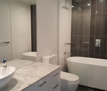 Modern Waterfront Living in Biggera Waters - Photo 1