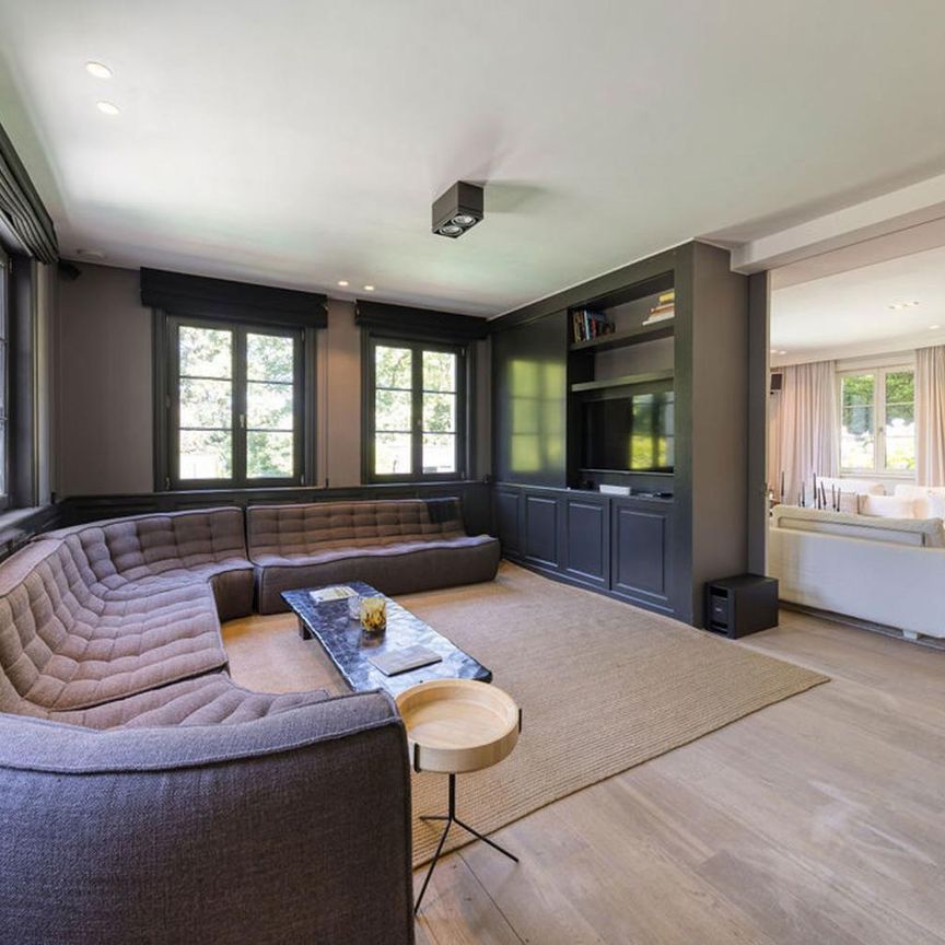 Espinette Centrale - villa meublée de +/- de 950 m² - foto 1