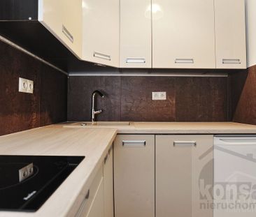 Kawalerka świeżo po remoncie - Zdjęcie 5