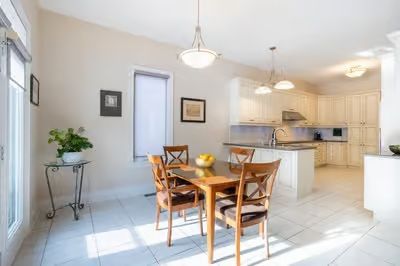 For Lease - 203 Hunterwood Chase, Vaughan, Ontario - Photo 4