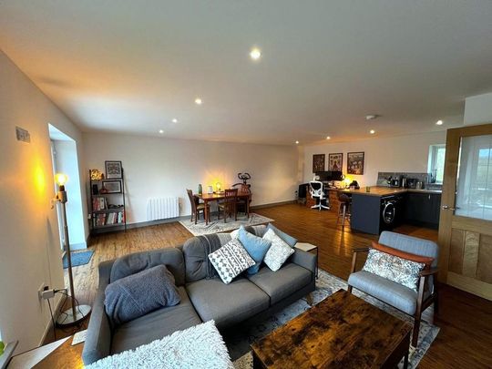 3 bedroom detached bungalow to rent - Photo 1