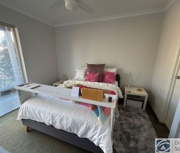 HIGH QUALITY HOME HOME OPEN SATURDAY 06 DECEMBER AT 9.00AM SHARP! - Photo 5