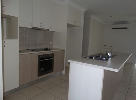 9 Elbridge Bend, Mount Louisa QLD 4814 - House For Rent | Domain - Photo 3