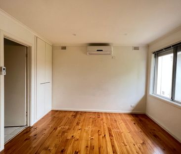 Private & Secure 1 Bedroom Unit - Photo 3