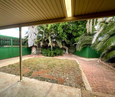 To register & apply for this property, please use this link: https:... - Photo 1