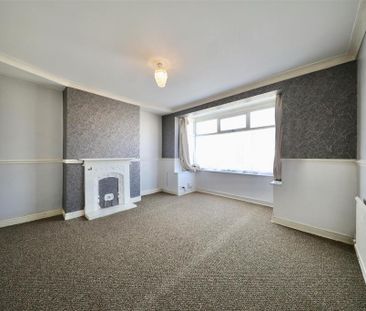 2 bedroom semi-detached house to rent - Photo 6