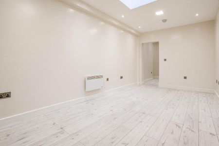 Studio to rent - Photo 5