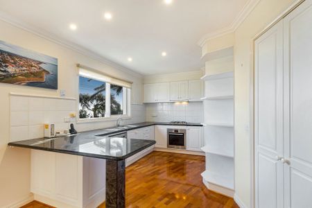 1/332 Beach Road, Black Rock. - Photo 3