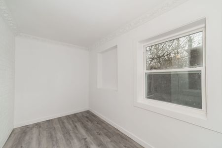 For Lease - 926 Kingston Road Unit# A, Toronto, Ontario - Photo 4