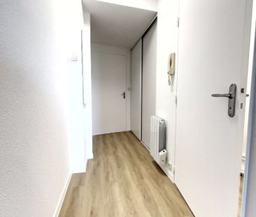 Location Appartement 1 pièce 25m² - Photo 6