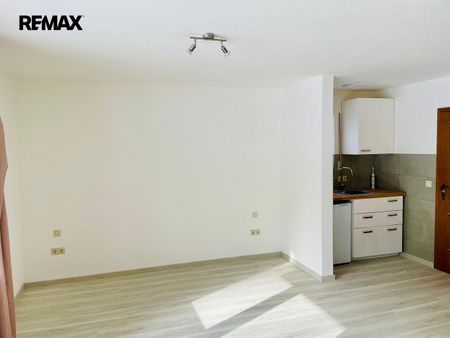 Pronájem bytu 1+kk 29 m² - Фото 2