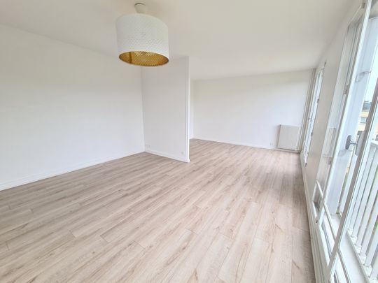 Appartement 4 Pièces + cave + parking extérieur - Photo 1