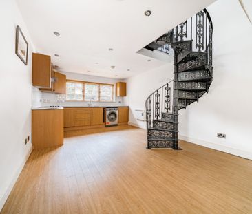 Salisbury Mews, London, SW6 - Photo 5