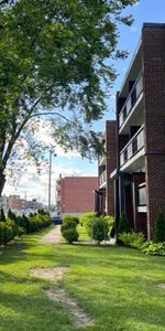 Modern 5 1/2 + appliances + parking, Chemoday Laval - Photo 3