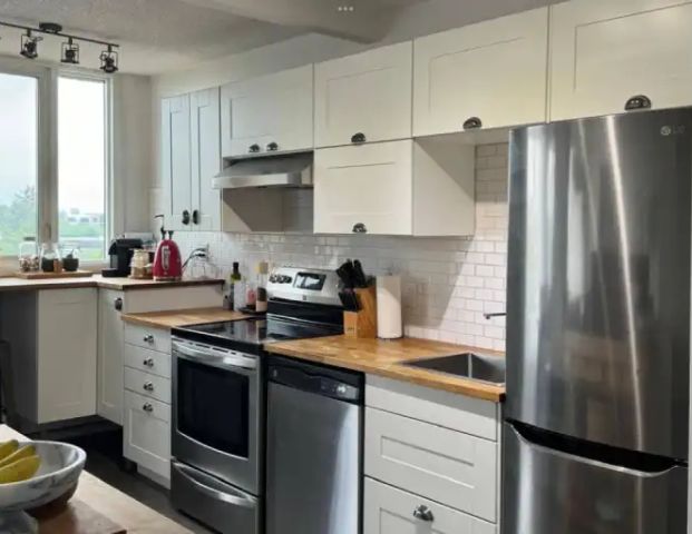 one bedroom condo Saskatchewan Drive for rent | 607 - 10135 Saskatchewan Dr NW, Edmonton - Photo 1