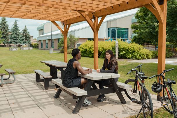 Deschenes Court - Photo 1